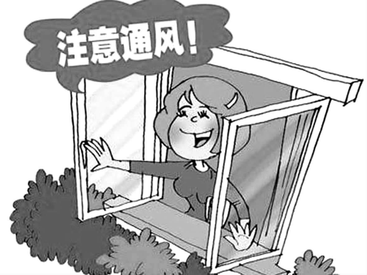 隨著人們對生活環(huán)境的要求越來越高，裝飾越來越復(fù)雜，室內(nèi)裝修污染已成為人們關(guān)注的焦點(diǎn)。近幾年來，由于裝修污染而引發(fā)各類疾病的案例屢見不鮮。  雖然醫(yī)學(xué)界沒有對裝修污染與疾病之間畫上明確的等號，但很多專家表示，疾病的成因也許包含多方面因素，然而裝修污染是誘發(fā)各種疾病的禍?zhǔn)?，所以大家一致在關(guān)注新房裝修除甲醛這個(gè)話題，那么在了解新房裝修除甲醛之前我們首先應(yīng)該了解一下室內(nèi)污染物甲醛是如何釋放的？   通常來說室內(nèi)污染物甲醛是以三種形式存在的：   游離懸浮狀態(tài)        這種狀態(tài)通過累積的方法，當(dāng)達(dá)到一定的濃度，就會對我們的身體構(gòu)成危害，但是只要開窗通風(fēng)，在空氣對流的情況下，很快就會吹出室內(nèi)。   吸附狀態(tài)       甲醛通過污染源的釋放被墻面、家具、布藝沙發(fā)、窗簾等室內(nèi)物品所吸附而滯留于室內(nèi)，這種吸附狀態(tài)經(jīng)過積累到一定的程度，就會向外釋放，我們通過呼吸進(jìn)入身體內(nèi)。簡單的通風(fēng)是無法排出室外的。        甲醛在這種狀態(tài)下，最不易被察覺，因?yàn)樵诩兹┑奈綘顟B(tài)下，會滯留在室內(nèi)的各處，即便是用空氣凈化器或吸附材料礦晶、活性炭也無法排除它。  結(jié)合狀態(tài)        甲醛以脲醛樹脂膠的形式存在于人造板內(nèi)，反應(yīng)充分時(shí)甲醛與尿素的化學(xué)分子鏈?zhǔn)蔷o密的結(jié)合在一起的，但是在室內(nèi)，隨著溫度的升高，濕度的加大或遇有酸性的氣體時(shí)（因脲醛樹脂膠是在酸性條件下生成的）部分已固化的樹脂膠在此條件下發(fā)生水解反應(yīng)而斷裂，順著板材的毛細(xì)通道而向室內(nèi)釋放甲醛。這一過程將視環(huán)境的變化，長達(dá)3-15年不等。吸附狀態(tài)和結(jié)合狀態(tài)的甲醛只能靠專業(yè)治理公司進(jìn)行甲醛的檢測和除甲醛。