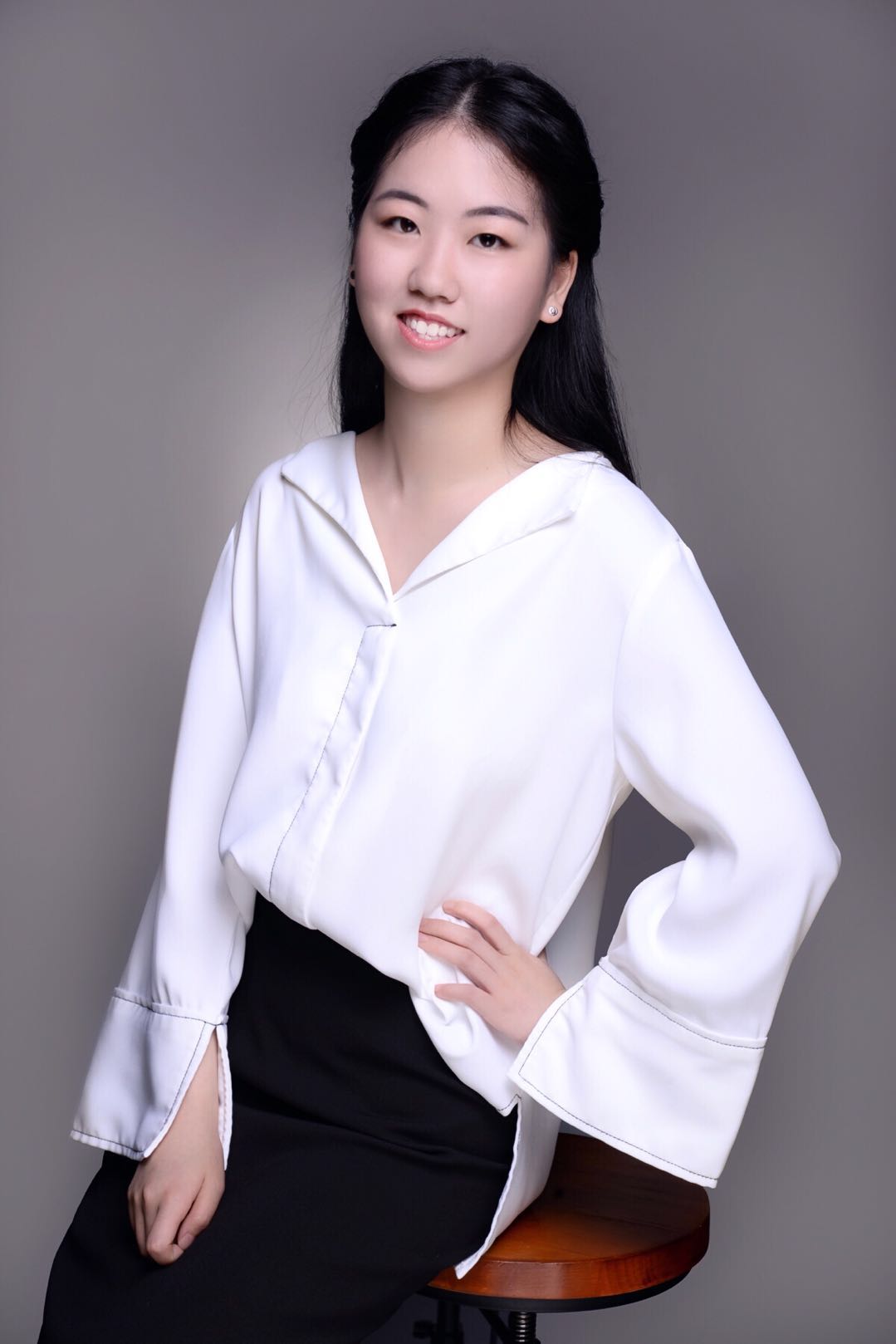 【1月生日會】本月壽星只有美少女，拍圖拍到小編手機內存不夠啦！