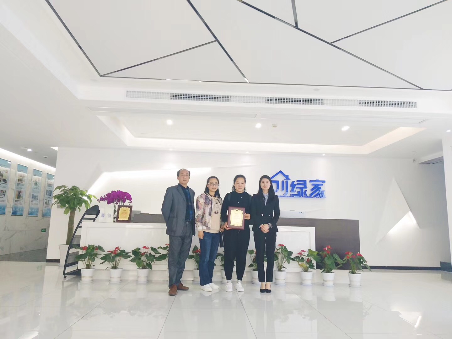 熱烈祝賀李總簽約創(chuàng)綠家撫州市區(qū)級(jí)代理！