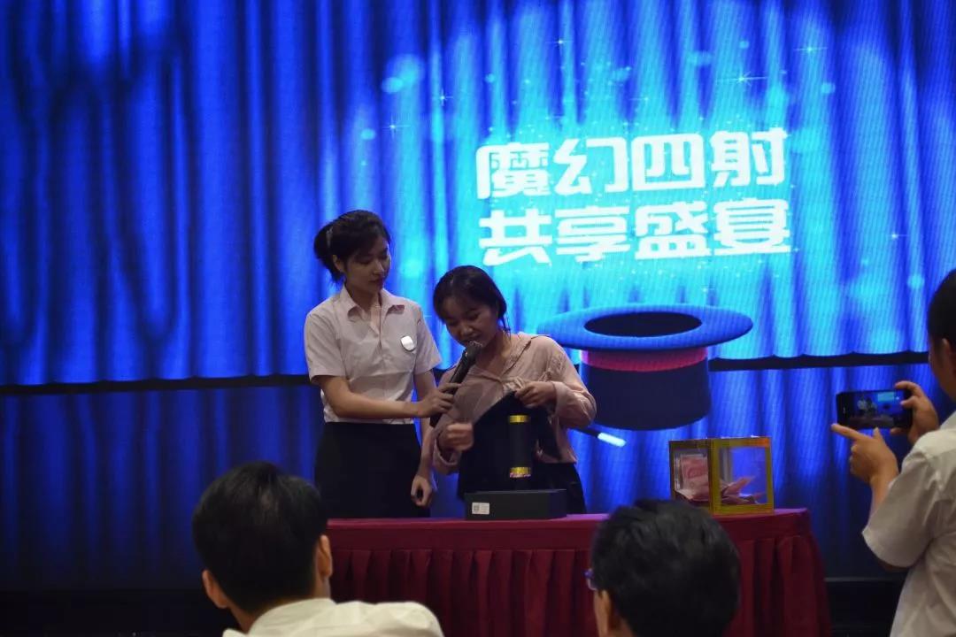 創(chuàng)綠家環(huán)保2018年中工作會議暨5周年慶典圓滿結束！