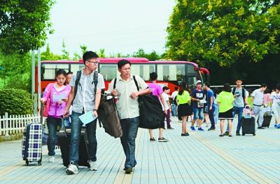 給家人***的禮物，不止是陪伴，還有室內(nèi)空氣健康！