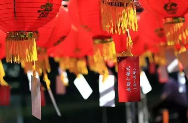 創(chuàng)綠家環(huán)保恭祝大家元宵快樂，幸福美滿！
