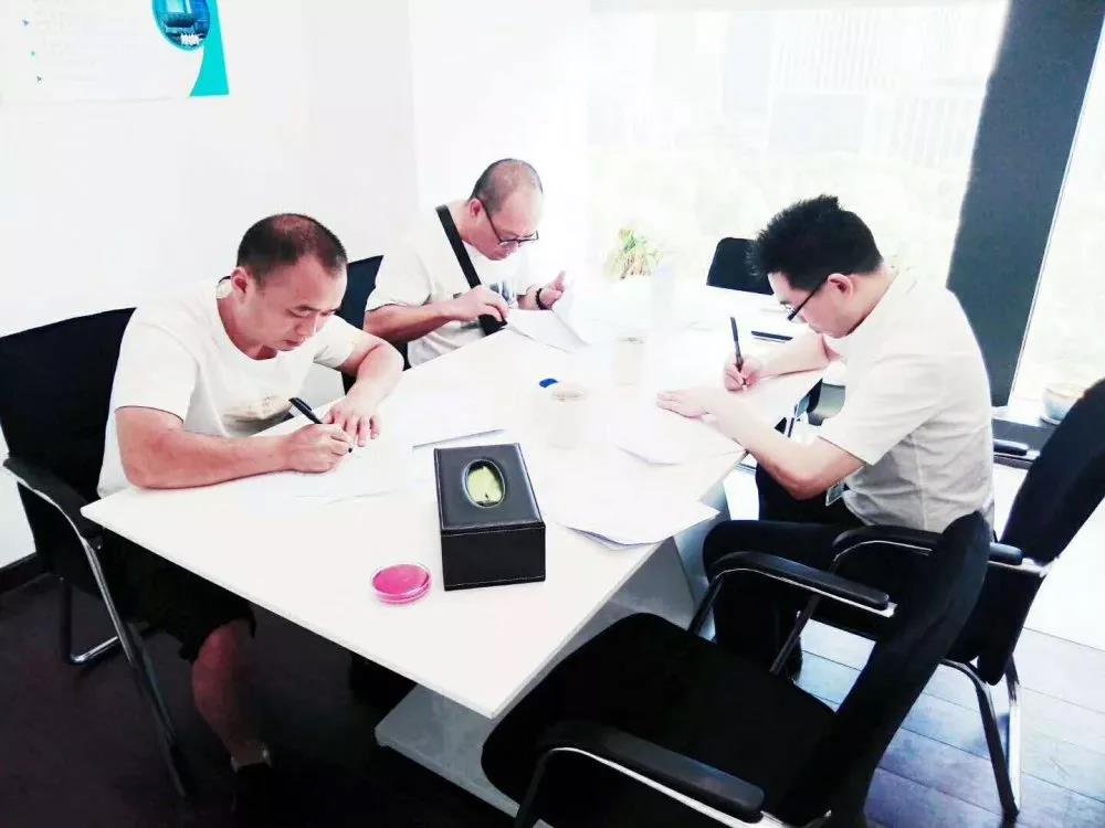 熱烈祝賀曾總簽約創(chuàng)綠家江西省贛州市縣級代理！