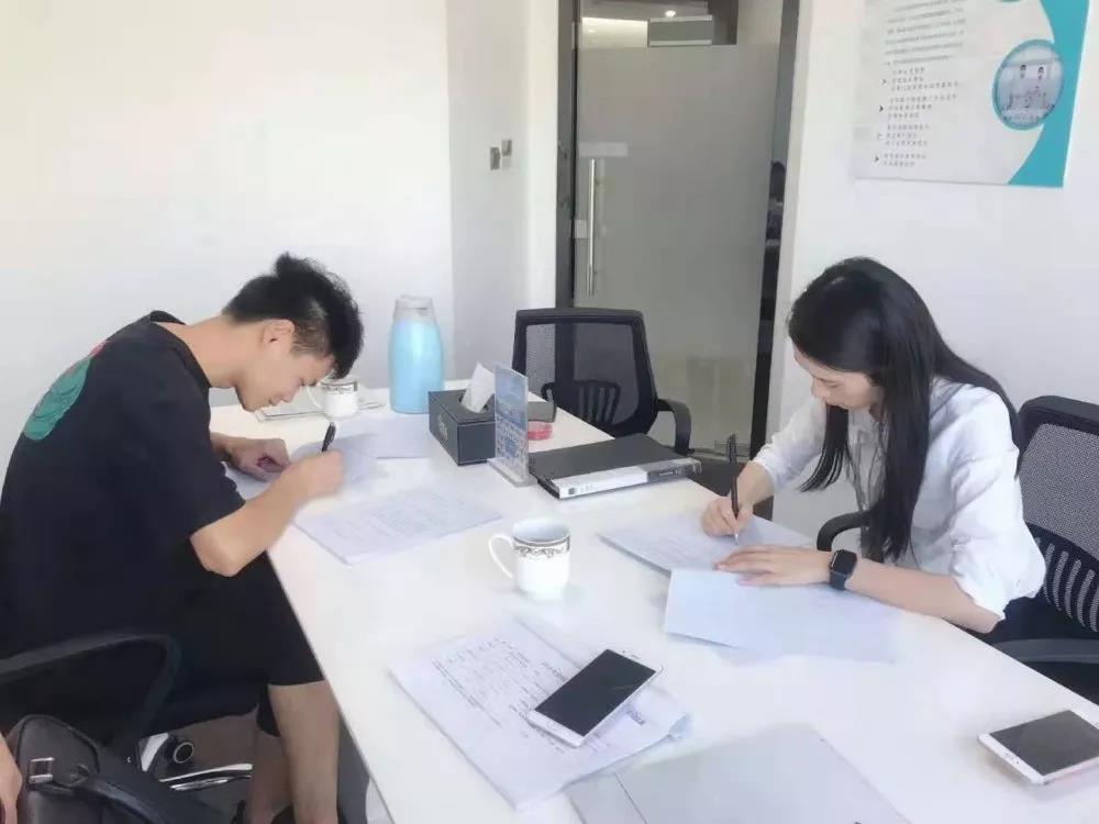 熱烈祝賀劉總簽約創(chuàng)綠家浙江省臺(tái)州市區(qū)級(jí)代理！