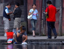 使用洗衣粉會導致環(huán)境污染嗎？