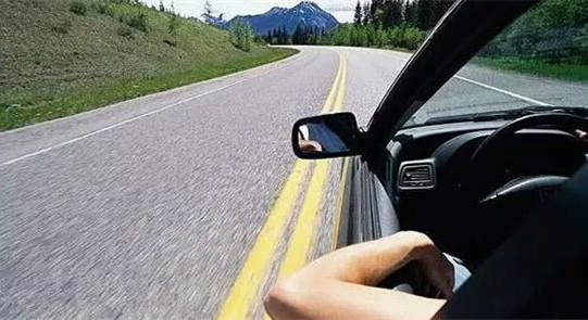 車輛甲醛超標頻發(fā)，車內(nèi)污染嚴重應受重視！